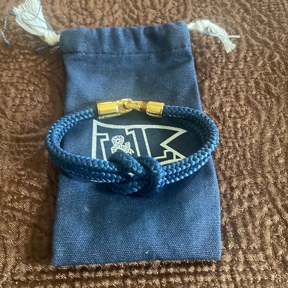 Lemon and Line rope bracelet in navy, size xs (6.5 in)